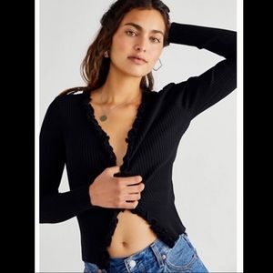NWT Free People (Find Me Now the Label) Ruffle Cardigan - Size M/L-Black